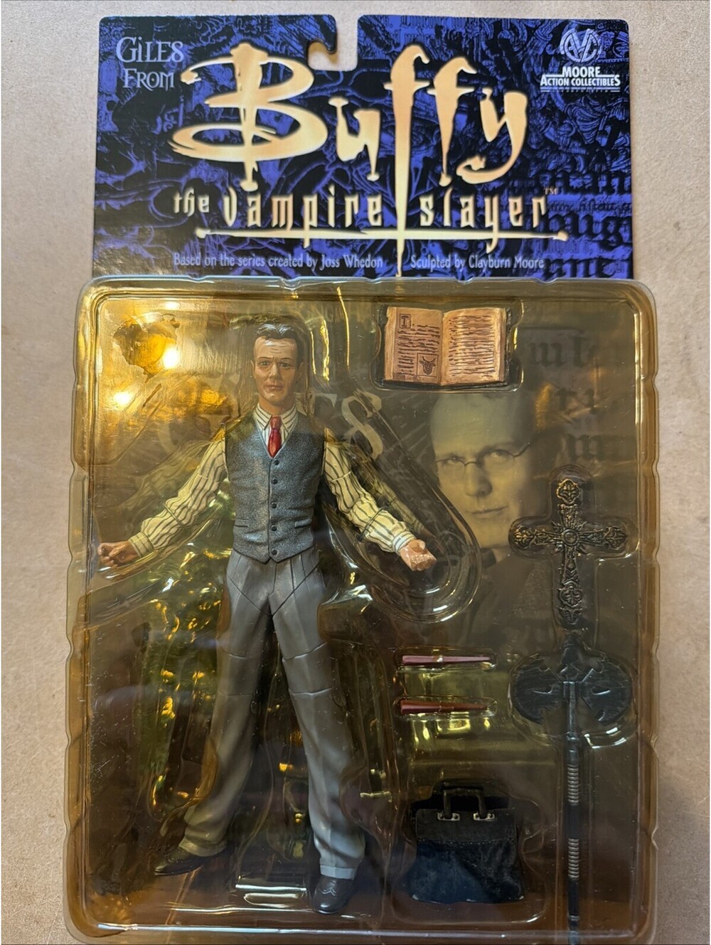 Buffy the Vampire Slayer Rupert Giles Action Figure 2000 Moore Collectibles